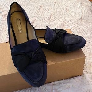 Antonio Melani Heeled Loafers Navy Blue with Black Knotted Ribbon Detail Sz 8.5M